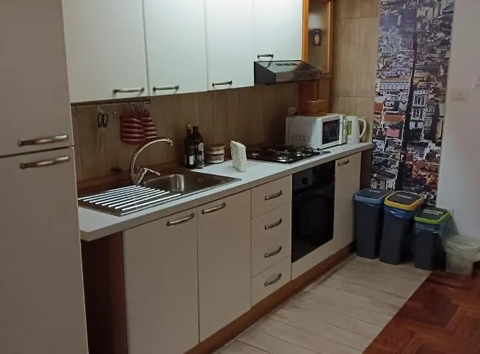 Daire Il Castello Napoli